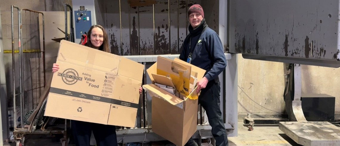 Team at Five Valleys recycle more than 17 tonnes of cardboard in 2023 – the same weight as eight giraffes!