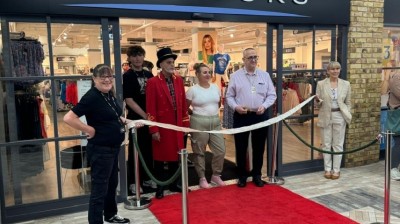 Golden Ticket launch for new Peacocks store in Stroud 