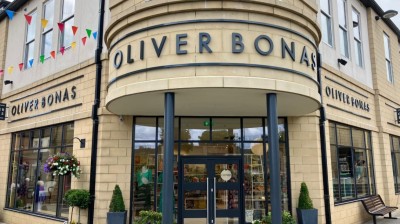 Excited shoppers gather to enjoy DJ set as Oliver Bonas opens at Sanderson Arcade   